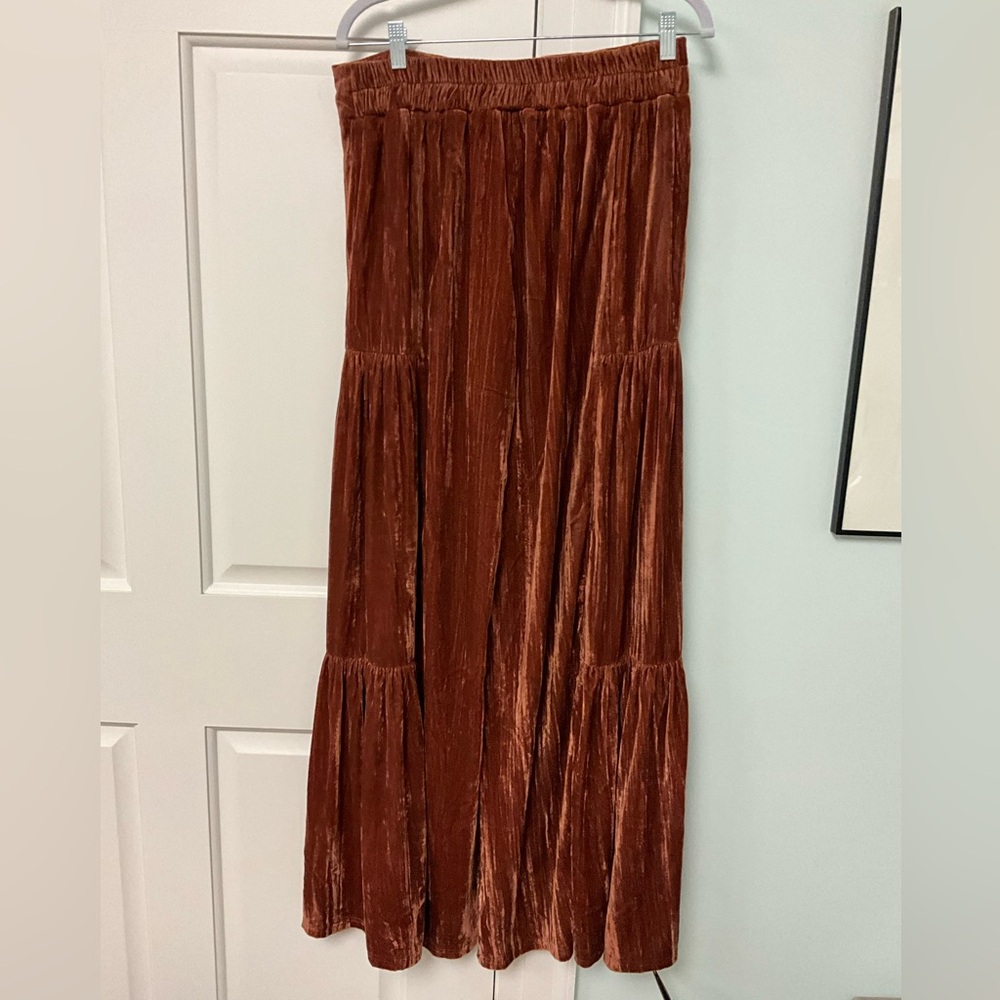 Natural Life Wide Leg Pants in Rust Brown